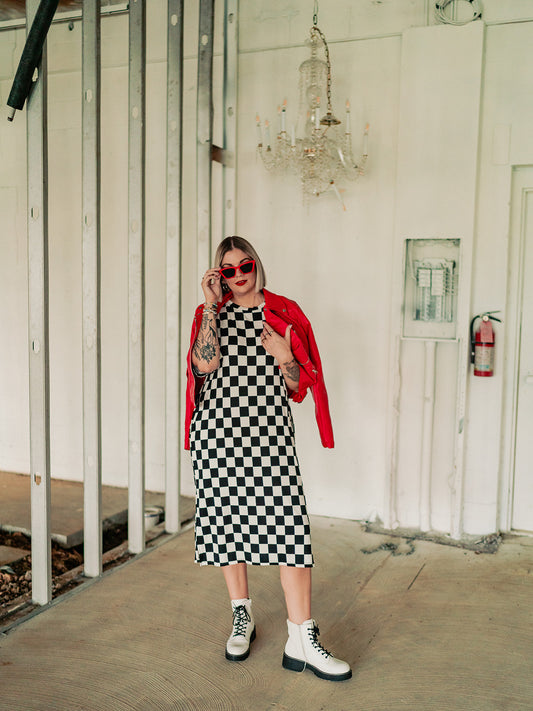 *JUST RESTOCKED!* BLENDING IN IS BORING CHECKERED RIBBED DRESS S-XL